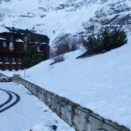 Apartamento Giomein Sporting Red House Breuil-Cervinia