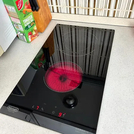 Giomein Sporting Red House