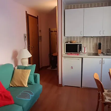 Giomein Sporting Red House Breuil-Cervinia
